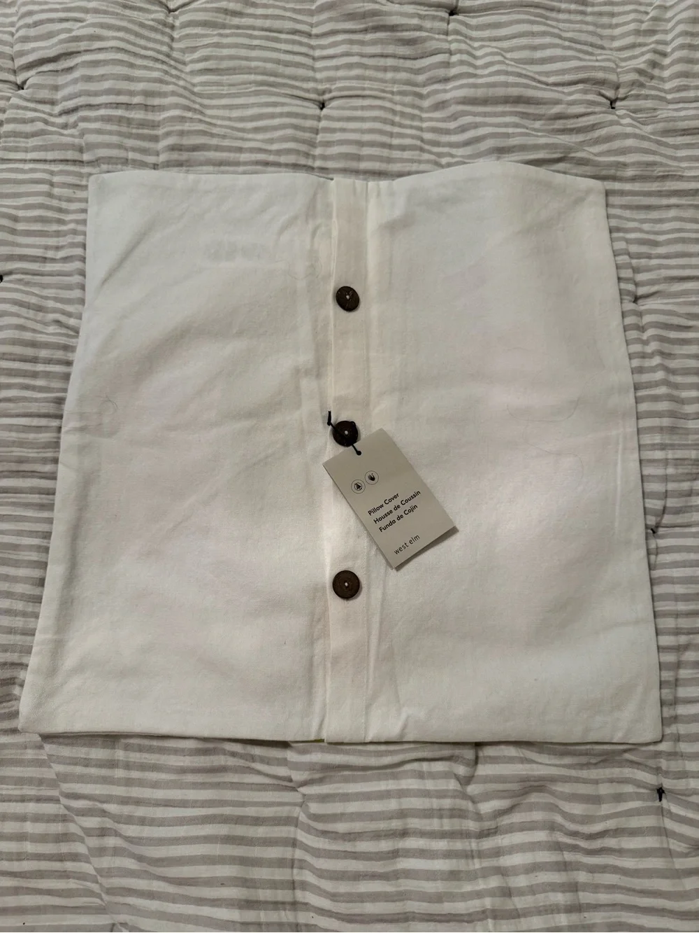 West Elm Crewel pillow cover 18 x 18” NWT Grey, Gold, Cream
